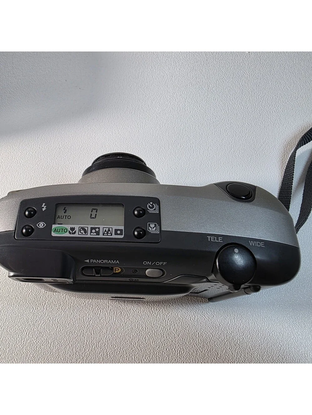 Minolta Freedom Zoom 140EX Panorama Date 38-140 Macro 35mm Camera W/Case READ